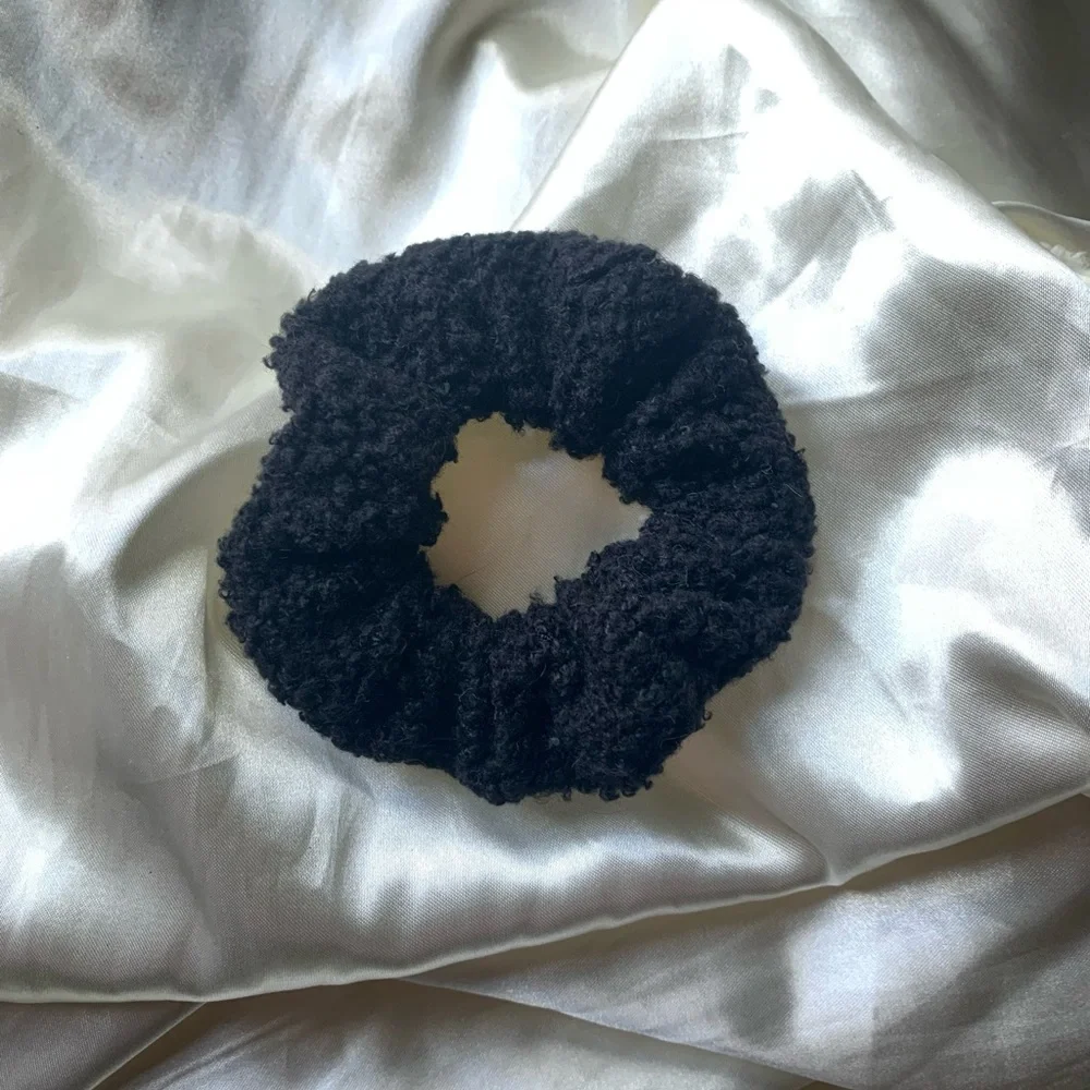 Teddy Sweaterlike Scrunchies